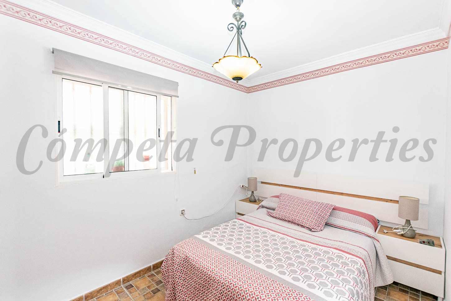 3 slaapkamer Villa te huur in Algarrobo met zwembad - € 1.500 (Ref: 9816469)
