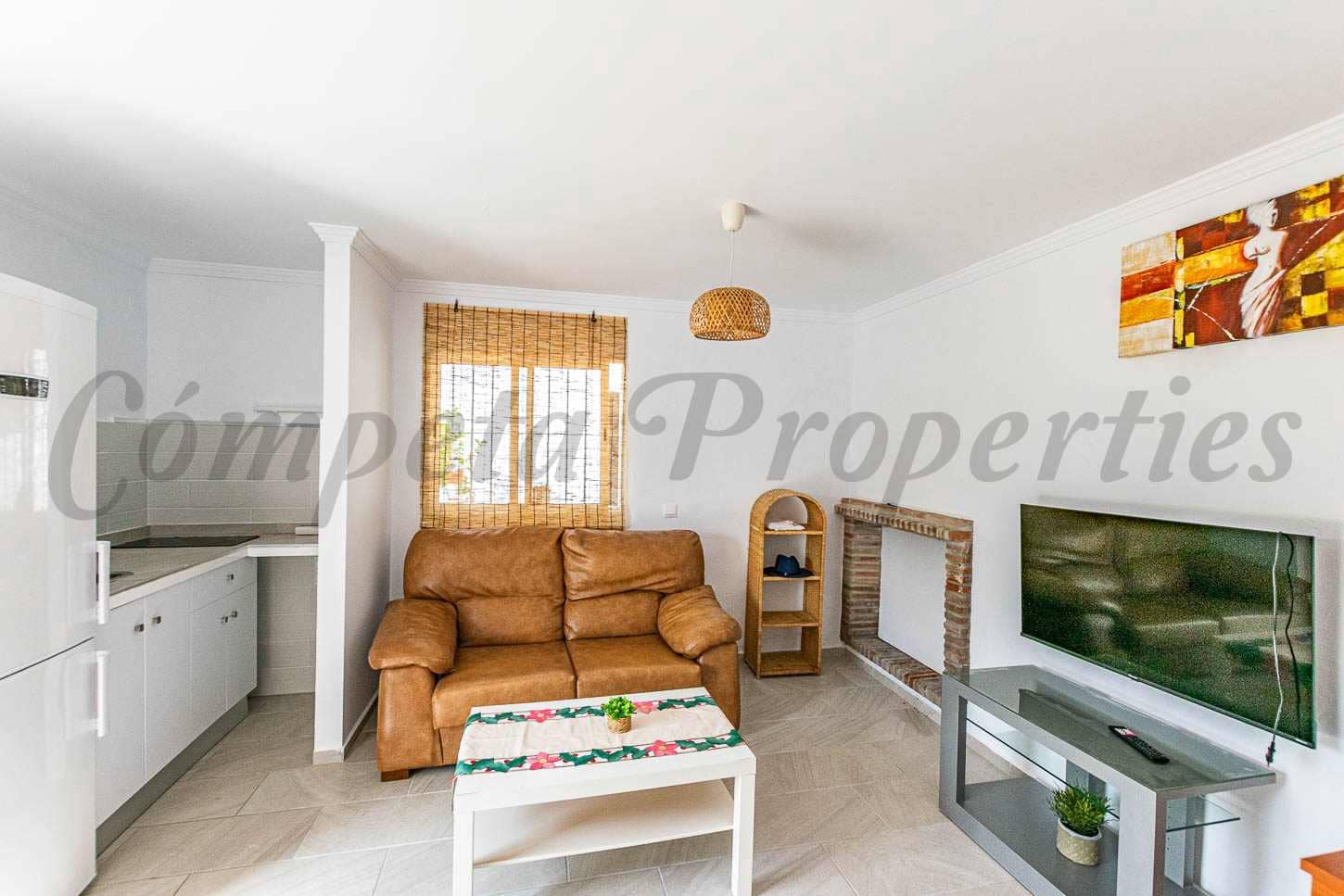 3 slaapkamer Villa te huur in Algarrobo met zwembad - € 1.500 (Ref: 9816469)