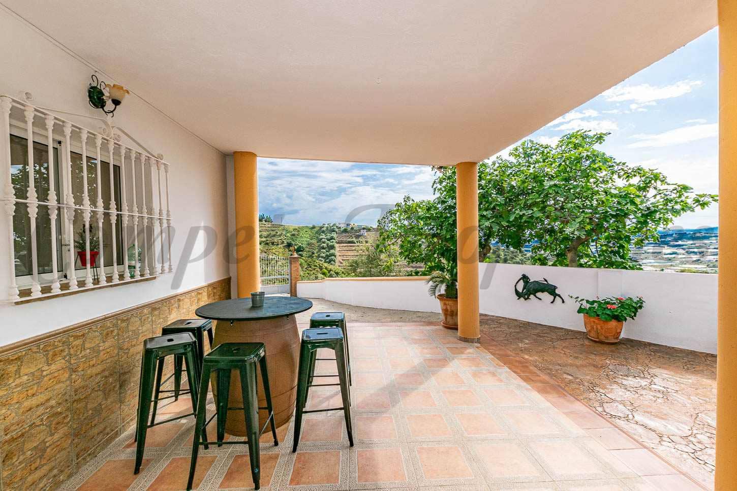 3 slaapkamer Villa te huur in Algarrobo met zwembad - € 1.500 (Ref: 9816469)