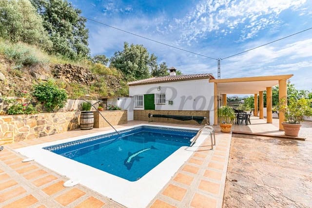 3 slaapkamer Villa te huur in Algarrobo met zwembad - € 1.500 (Ref: 9816469)