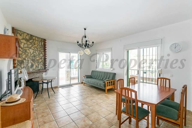 3 soverom Villa til salgs i Cómpeta med svømmebasseng - € 325 000 (Ref: 9818444)
