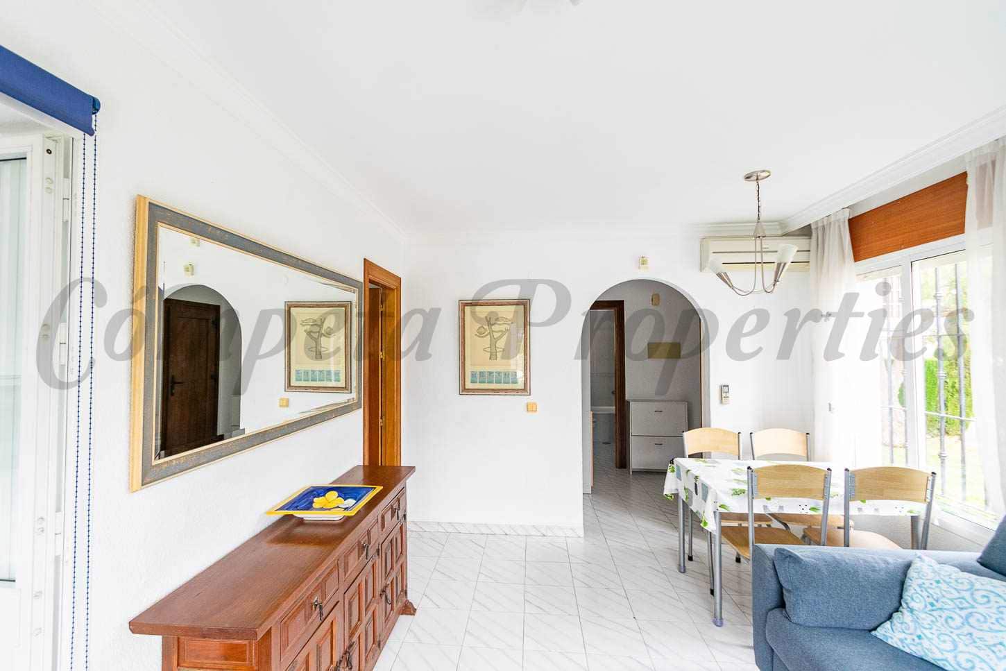 Apartamento de 2 habitaciones en Torrox Park en venta con piscina - 195.000 € (Ref: 9818445)