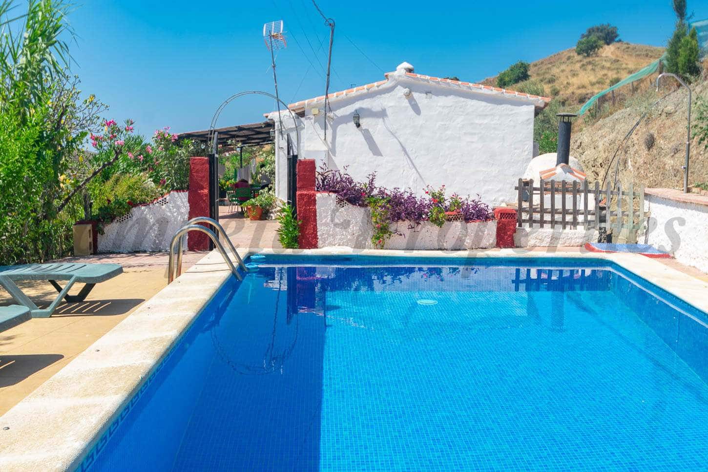 3 soverom Villa til salgs i Sedella med svømmebasseng - € 225 000 (Ref: 9823564)