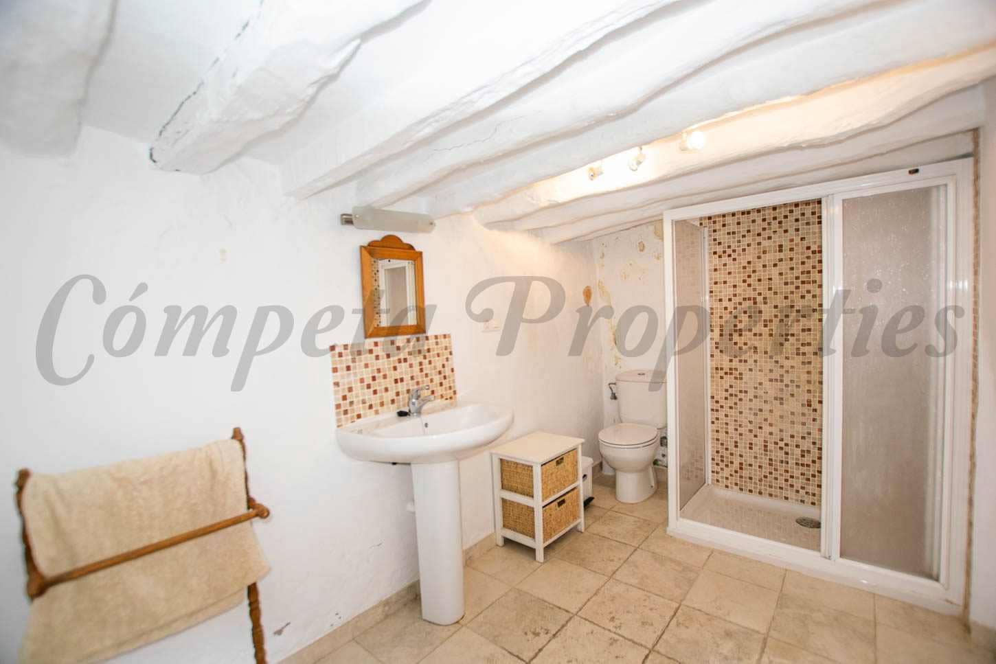 2 quarto Casa em Banda para venda em Competa - 110 000 € (Ref: 9827985)