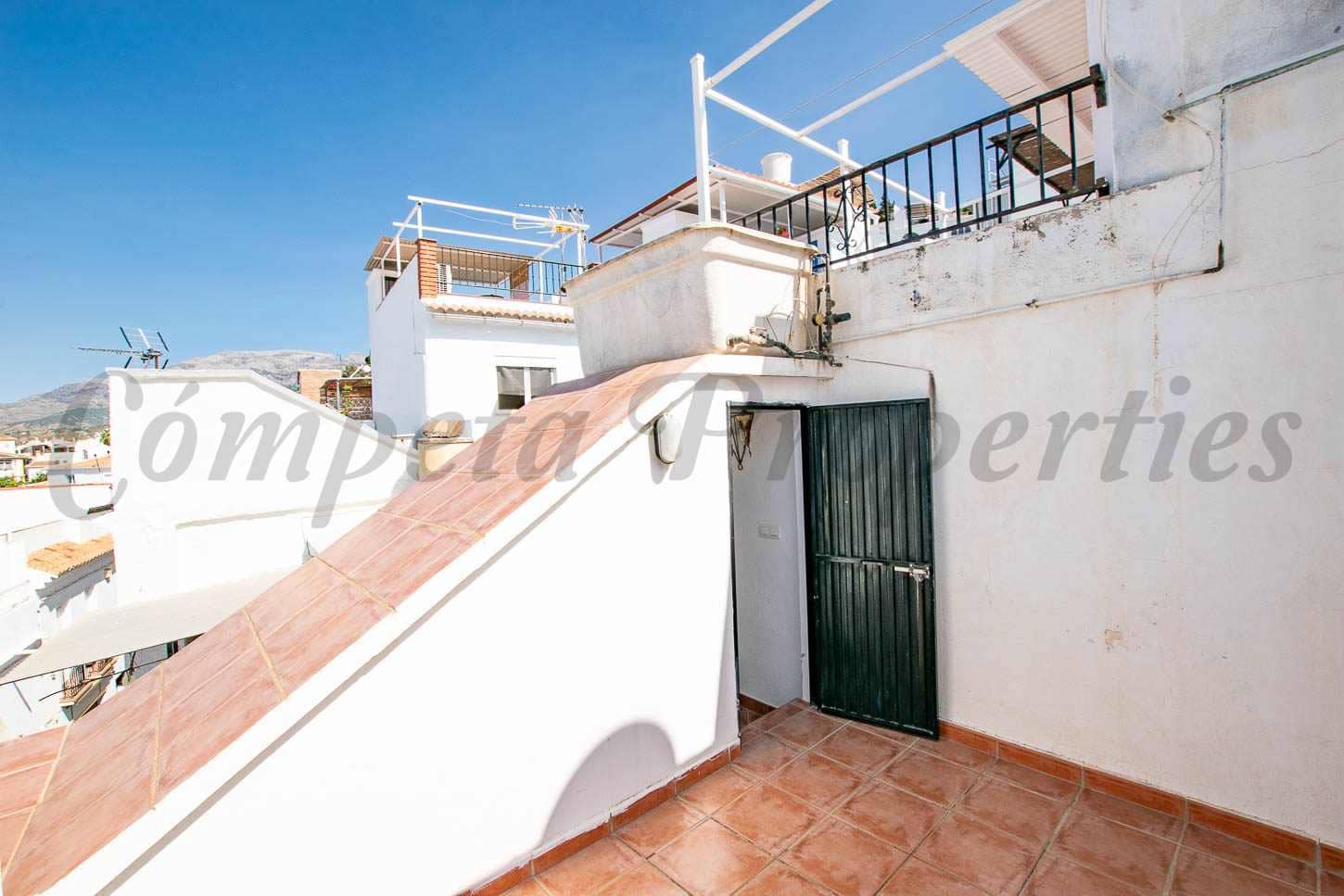 2 quarto Casa em Banda para venda em Competa - 110 000 € (Ref: 9827985)