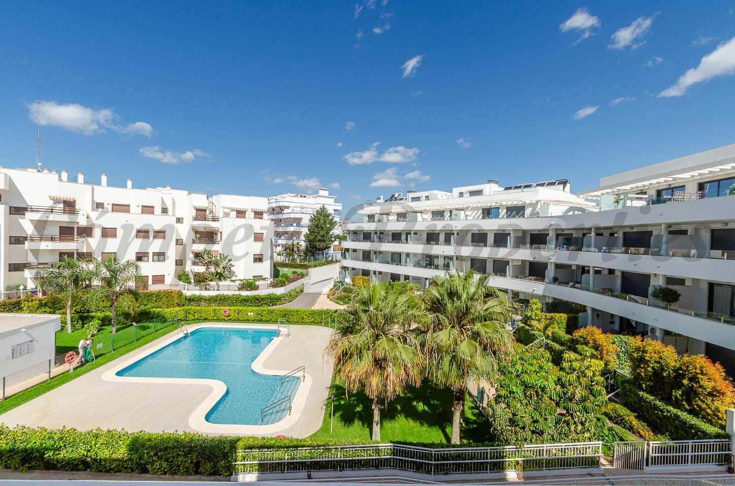 2 slaapkamer Appartement te koop in El Penoncillo met zwembad - € 245.000 (Ref: 9832838)
