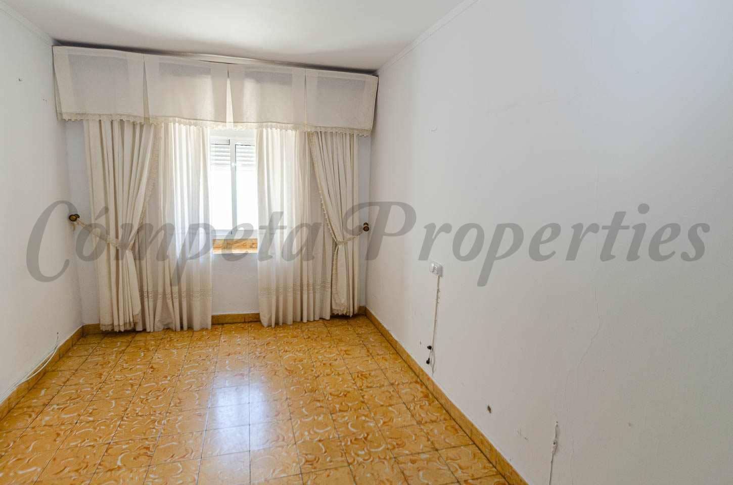 4 soverom Hus til salgs i Competa - € 170 000 (Ref: 9865886)