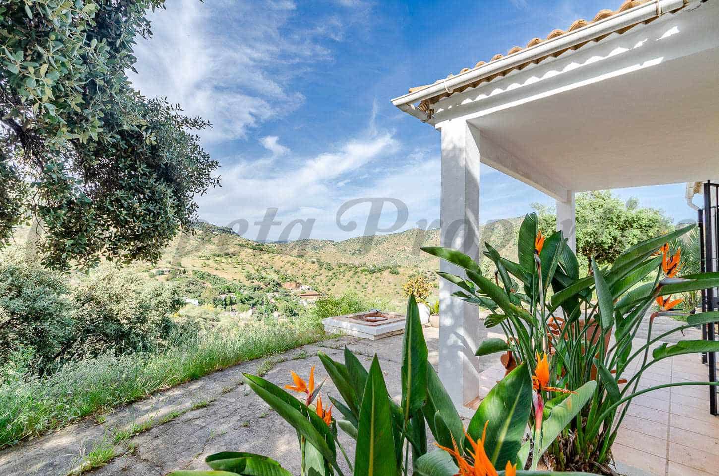 1 chambre Finca/Maison de Campagne à vendre à Casabermeja avec garage - 235 000 € (Ref: 9869507)