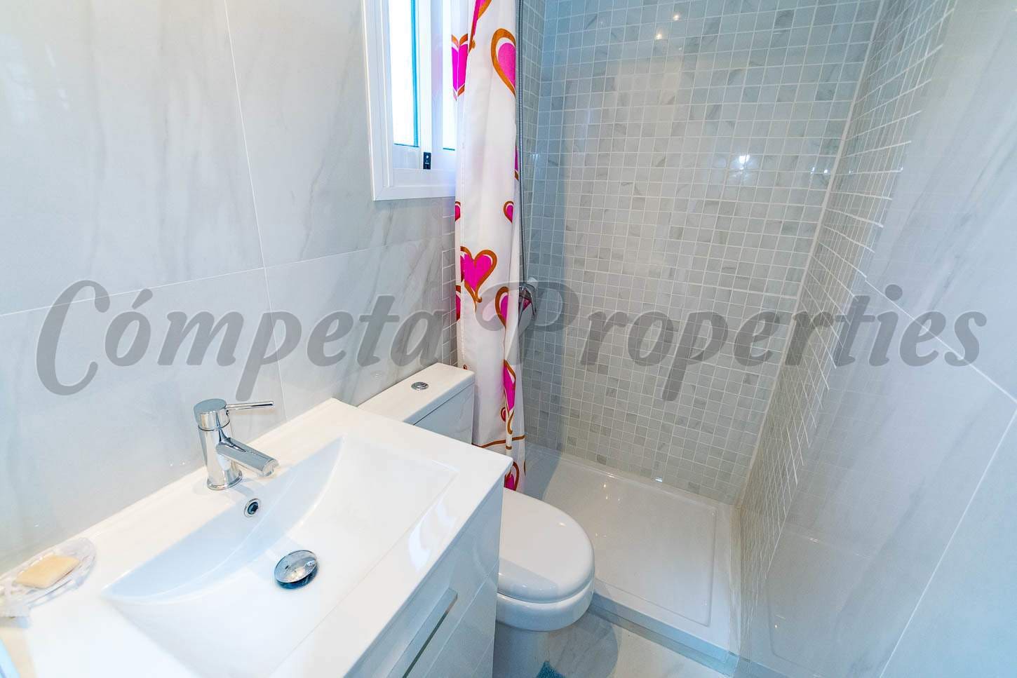 1 bedroom Townhouse for rent in Torrox - € 650 (Ref: 9869508)