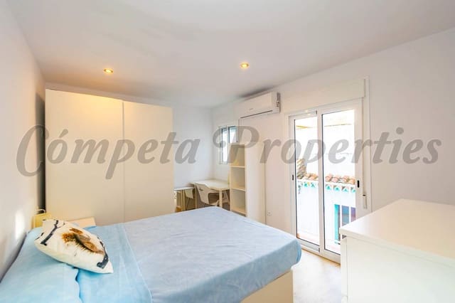 1 bedroom Townhouse for rent in Torrox - € 650 (Ref: 9869508)