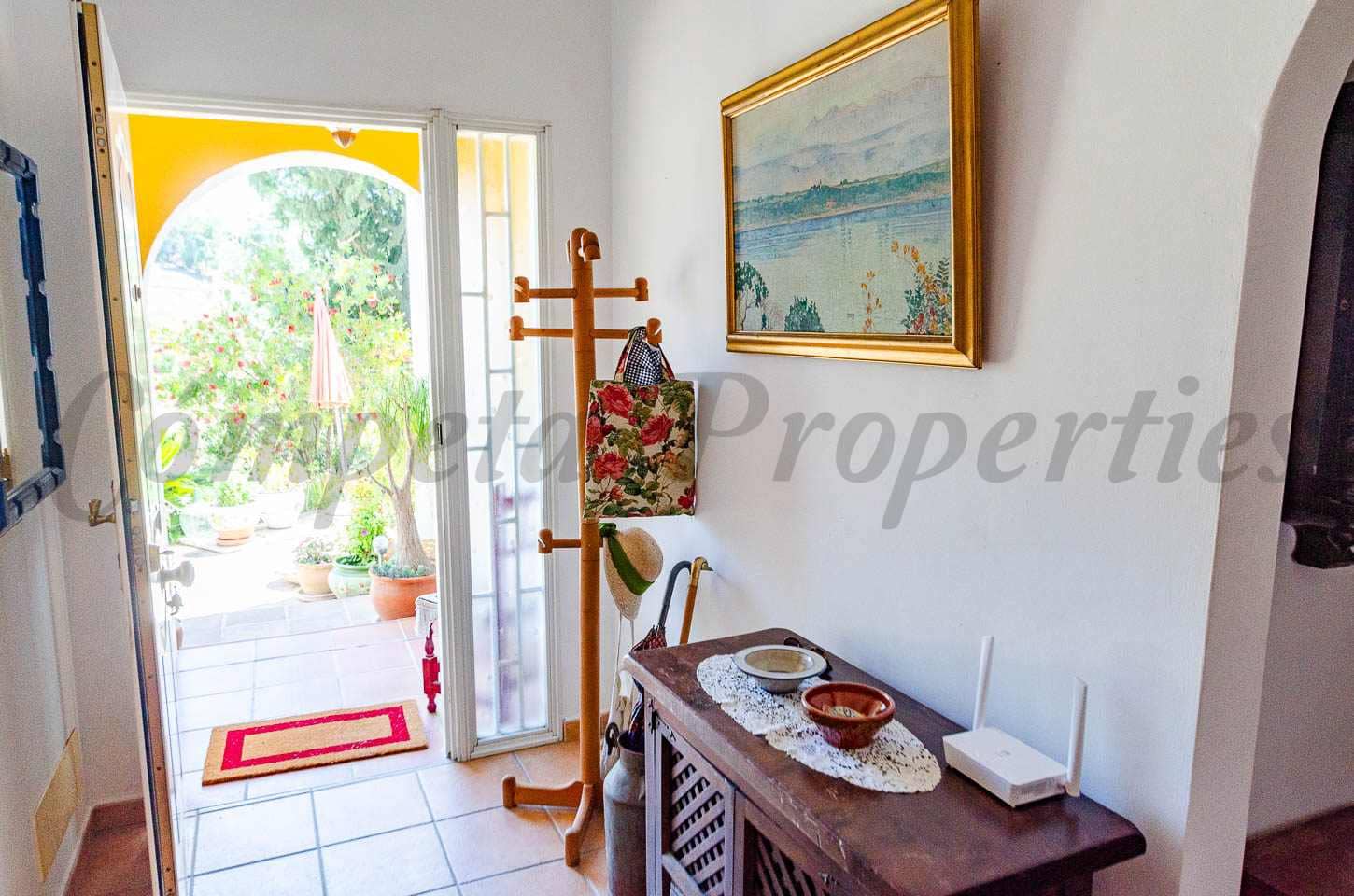 2 bedroom Finca/Country House for sale in Competa with garage - € 349,000 (Ref: 9869510)