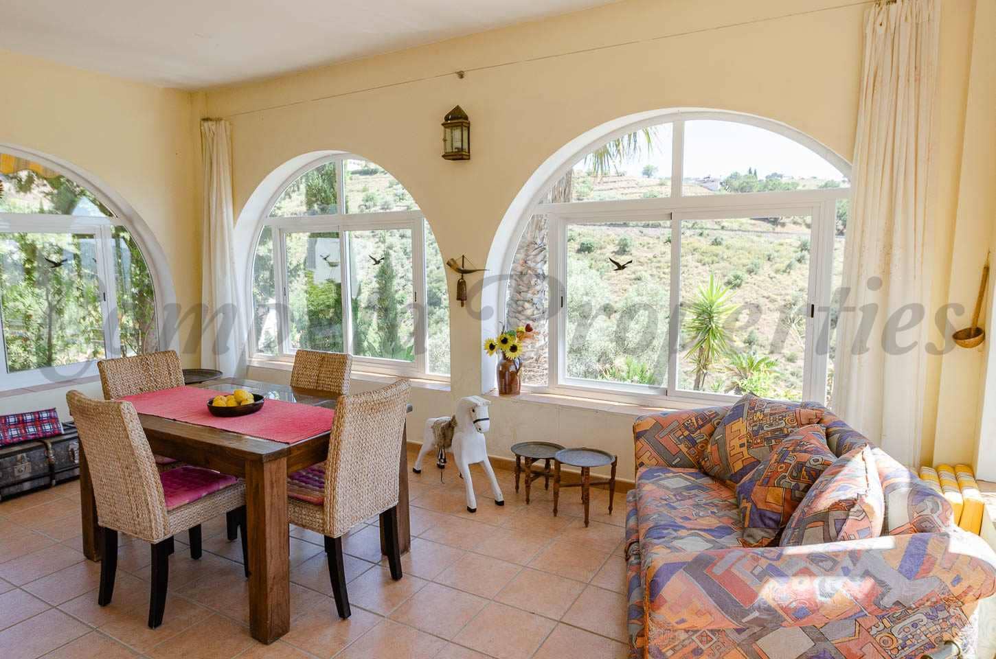 2 bedroom Finca/Country House for sale in Competa with garage - € 349,000 (Ref: 9869510)