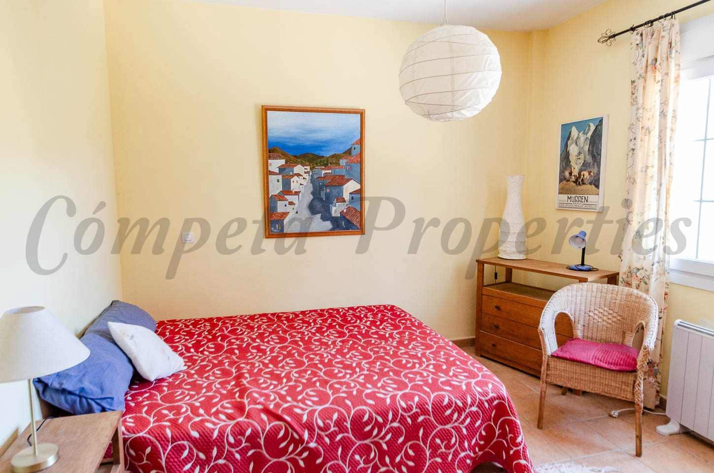 2 bedroom Finca/Country House for sale in Competa with garage - € 349,000 (Ref: 9869510)