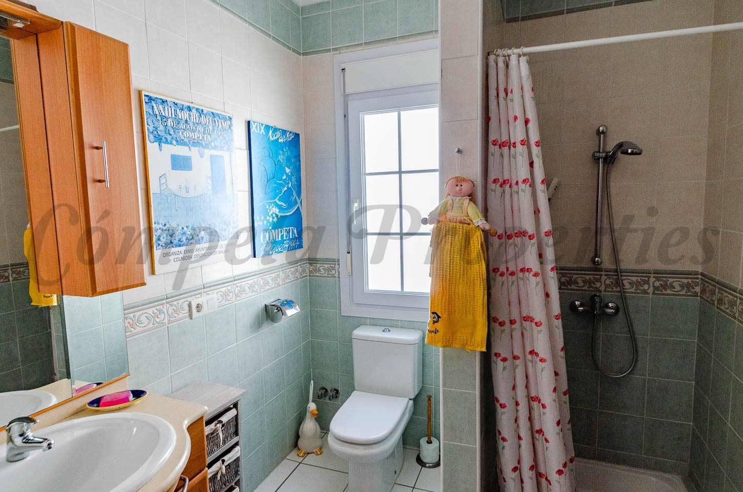 2 bedroom Finca/Country House for sale in Competa with garage - € 349,000 (Ref: 9869510)