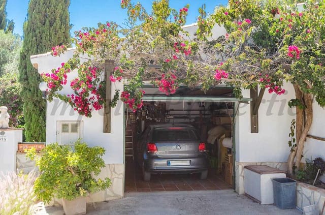 2 bedroom Finca/Country House for sale in Cómpeta with garage - € 349,000 (Ref: 9869510)