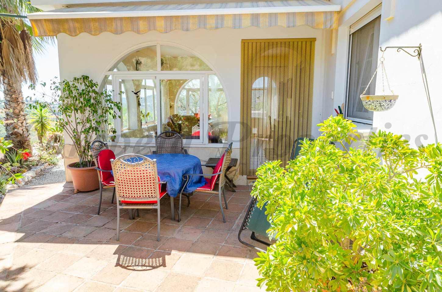 2 bedroom Finca/Country House for sale in Competa with garage - € 349,000 (Ref: 9869510)