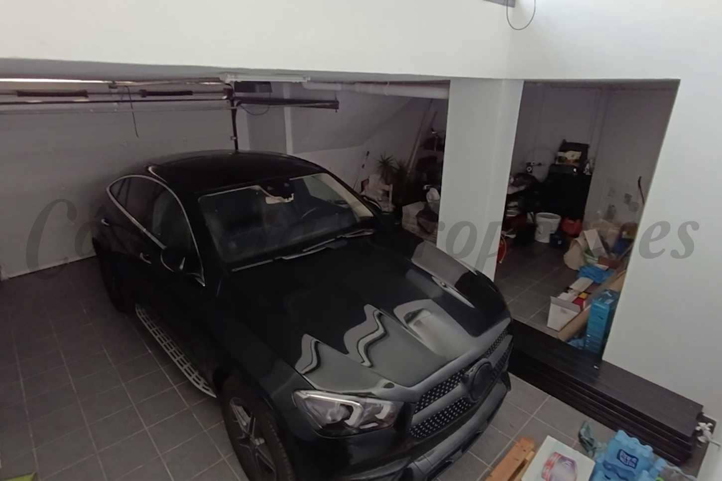 4 Zimmer Haus zu verkaufen in Nerja mit Pool Garage - 780.000 € (Ref: 9869595)