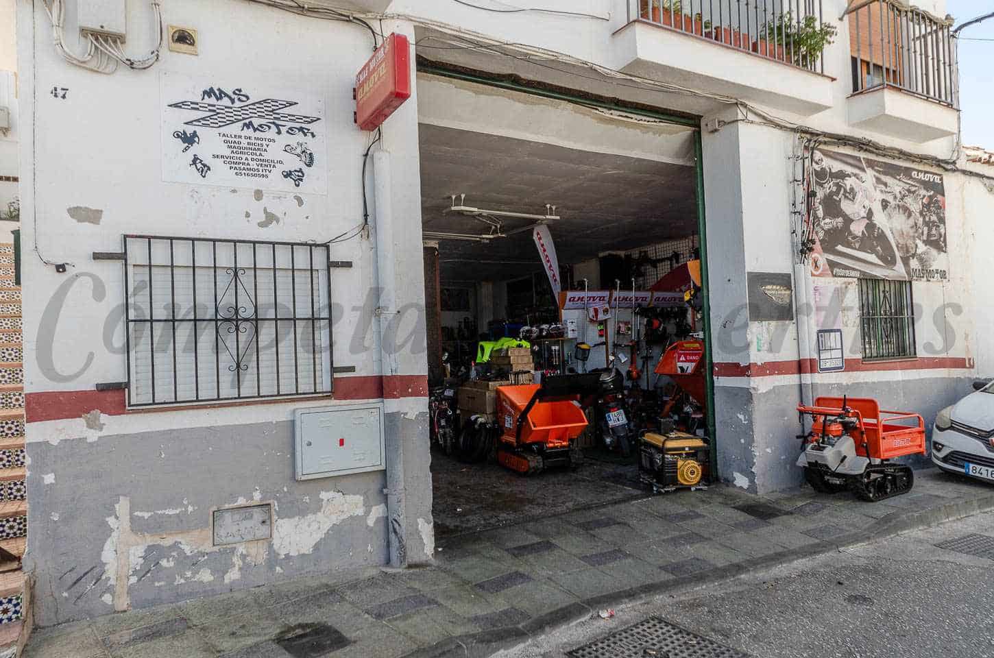 Local Comercial en Cómpeta en venta - 135.000 € (Ref: 9879599)