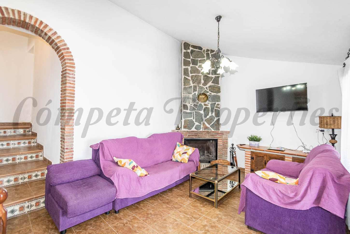 3 sovrum Finca/Hus på landet till salu i Torrox med pool garage - 320 000 € (Ref: 9880282)