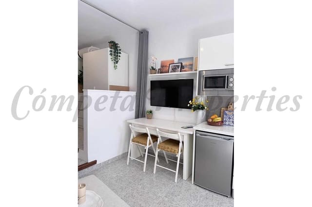 1 chambre Studio à vendre à Nerja avec piscine garage - 190 000 € (Ref: 9885211)
