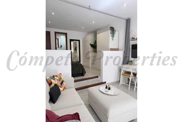 1 chambre Studio à vendre à Nerja avec piscine garage - 190 000 € (Ref: 9885211)