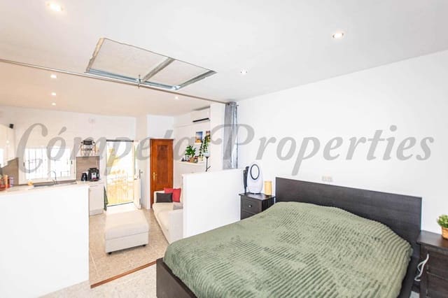 1 soverom Studio til salgs i Nerja med svømmebasseng garasje - € 185 000 (Ref: 9885211)