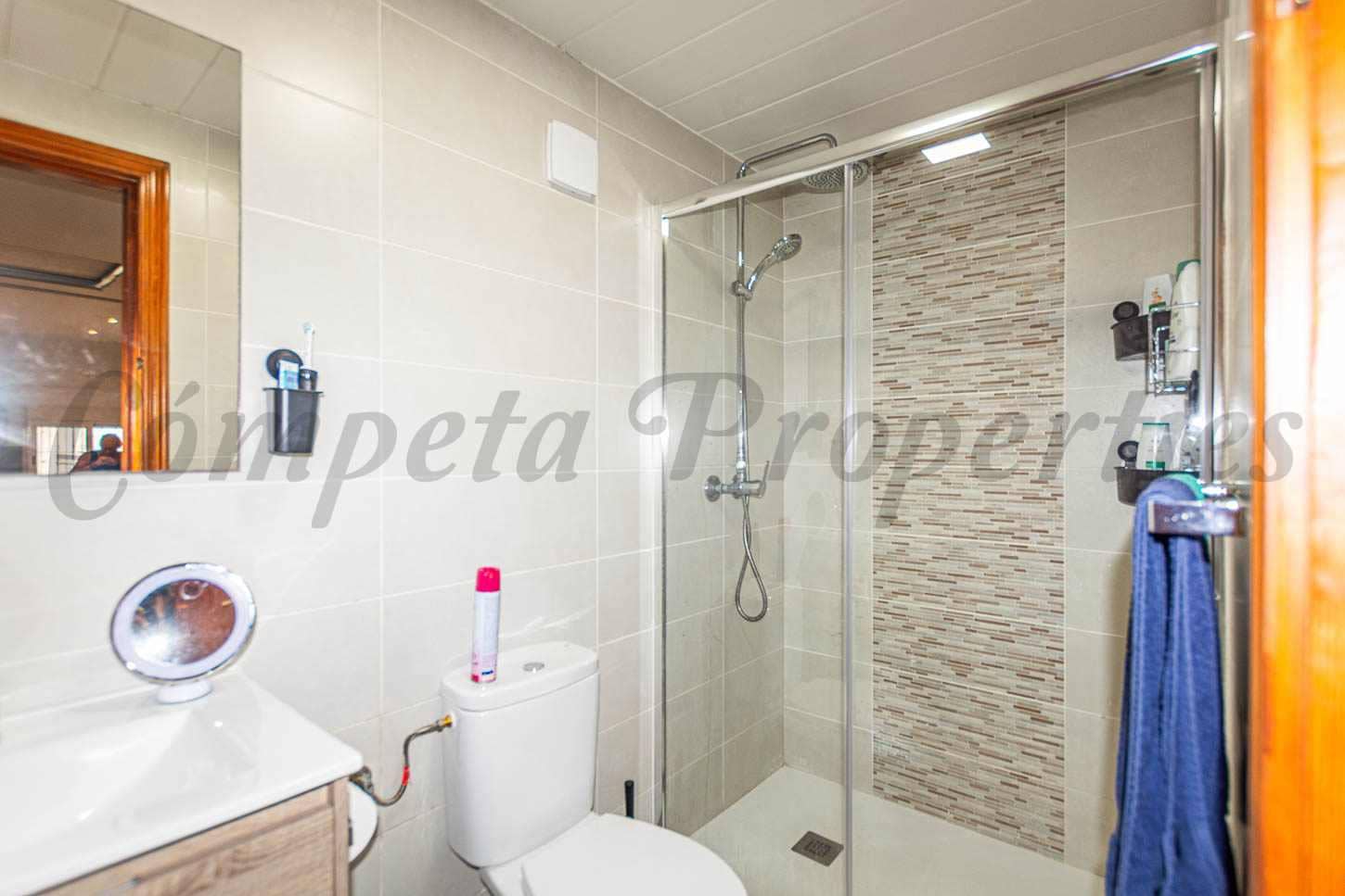 1 soverom Studio til salgs i Nerja med svømmebasseng garasje - € 185 000 (Ref: 9885211)