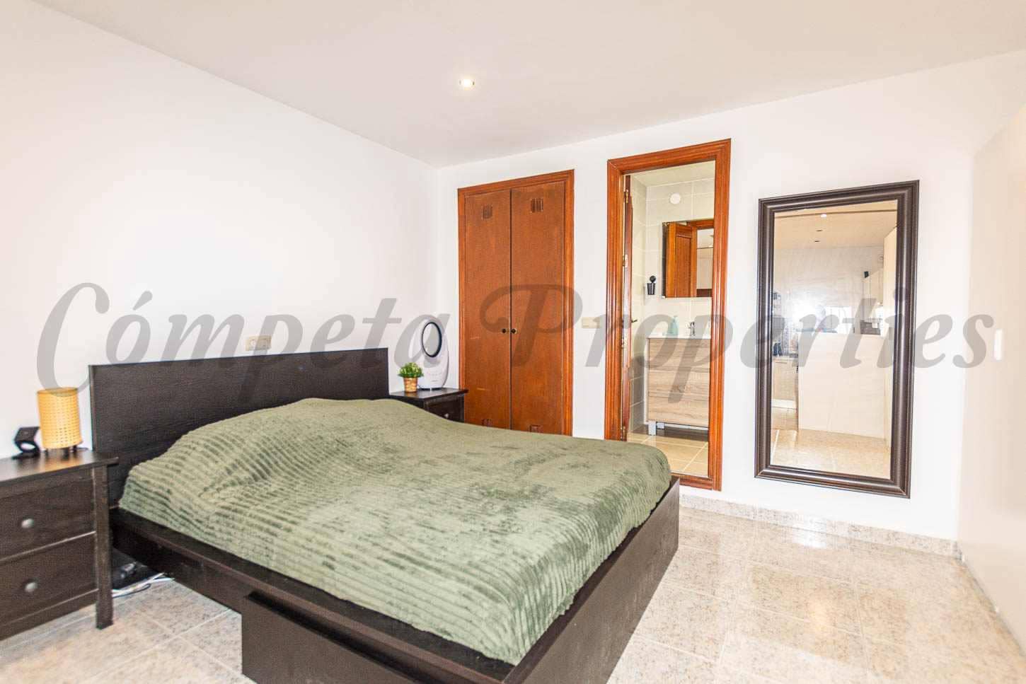 1 soverom Studio til salgs i Nerja med svømmebasseng garasje - € 185 000 (Ref: 9885211)