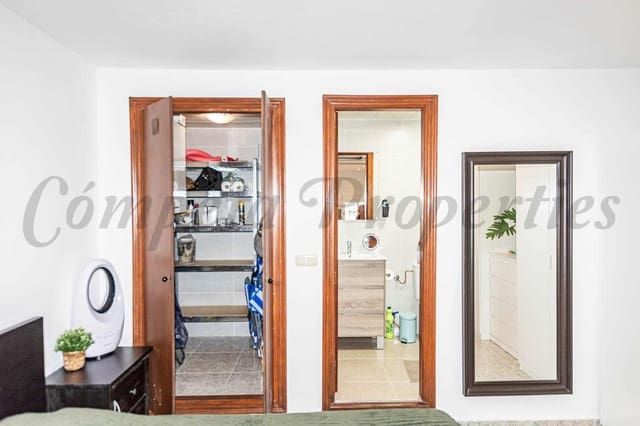 1 soverom Studio til salgs i Nerja med svømmebasseng garasje - € 185 000 (Ref: 9885211)