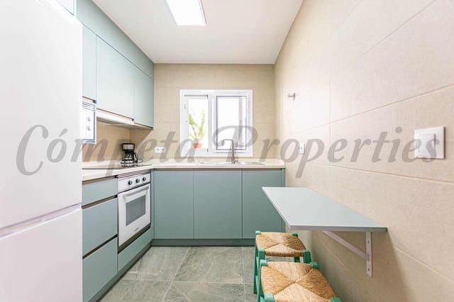 2 quarto Casa em Banda para arrendar em Corumbela, Sayalonga - 500 € (Ref: 9892665)