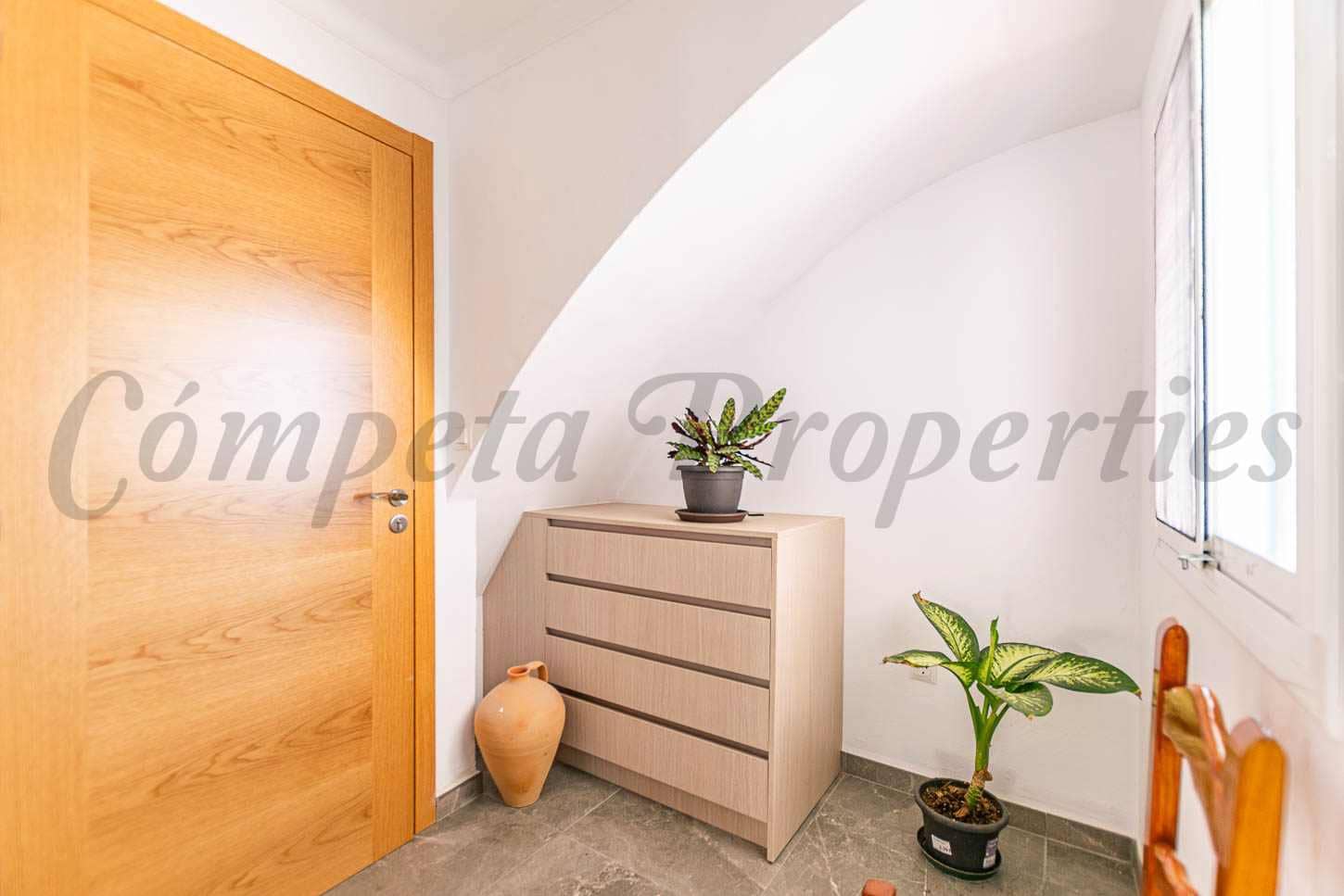2 quarto Casa em Banda para arrendar em Corumbela - 500 € (Ref: 9892665)