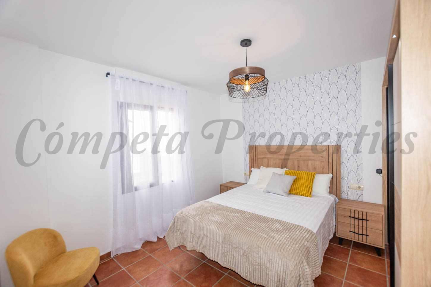 4 bedroom Townhouse for rent in Frigiliana - € 1,400 (Ref: 9901366)