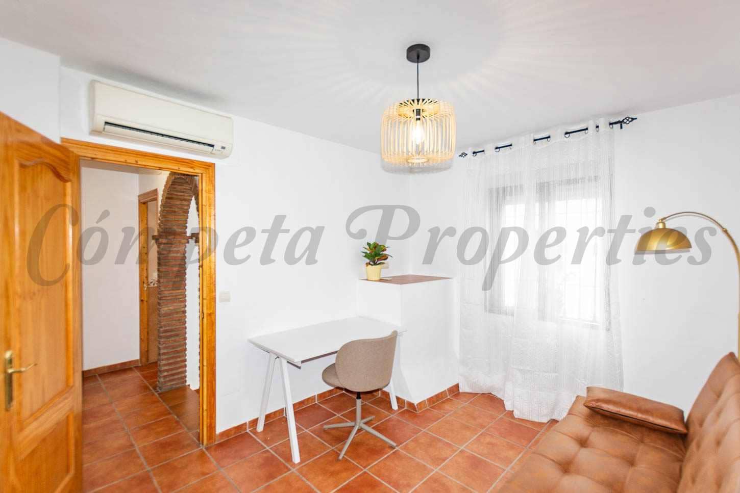 4 bedroom Townhouse for rent in Frigiliana - € 1,400 (Ref: 9901366)
