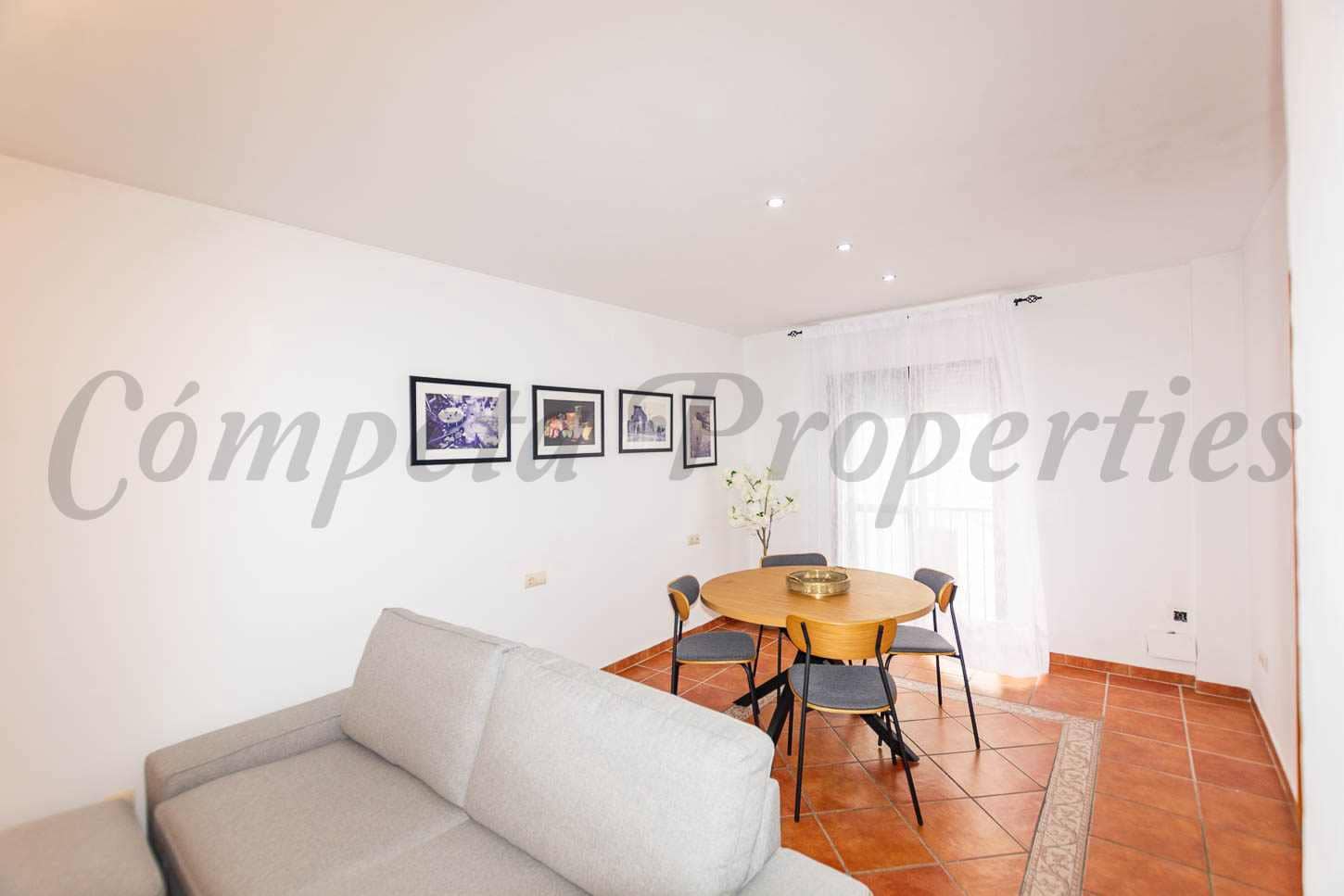 4 bedroom Townhouse for rent in Frigiliana - € 1,400 (Ref: 9901366)