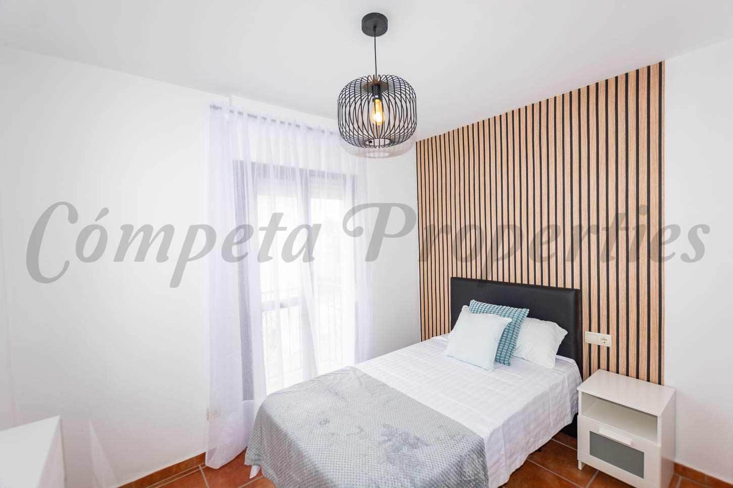 4 bedroom Townhouse for rent in Frigiliana - € 1,400 (Ref: 9901366)