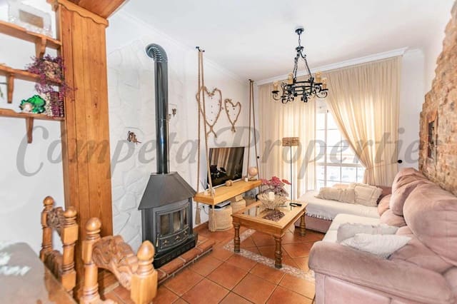 3 bedroom Townhouse for sale in Cómpeta - € 280,000 (Ref: 9904721)