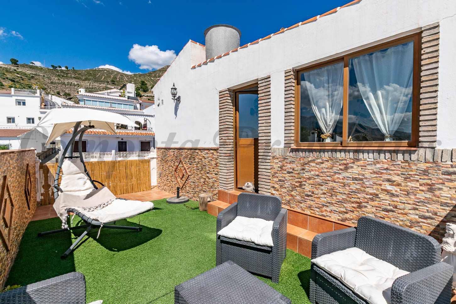 3 bedroom Townhouse for sale in Competa - € 280,000 (Ref: 9904721)