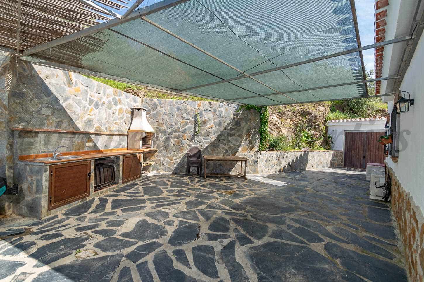 3 sovrum Finca/Hus på landet att hyra i Torrox med pool garage - 1 500 € (Ref: 9905295)