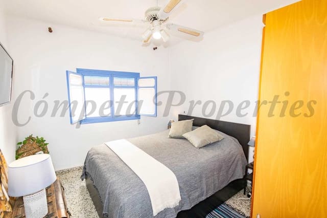 2 soverom Hus til salgs i Torrox - € 145 000 (Ref: 9908828)
