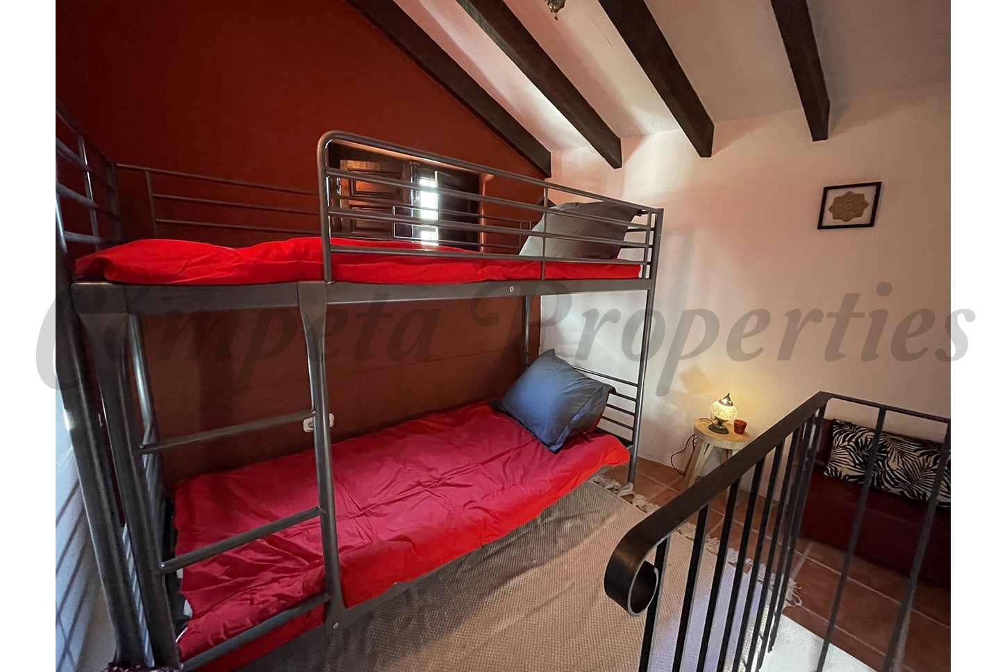 3 Zimmer Villa zu verkaufen in Comares mit Garage - 369.500 € (Ref: 9914055)