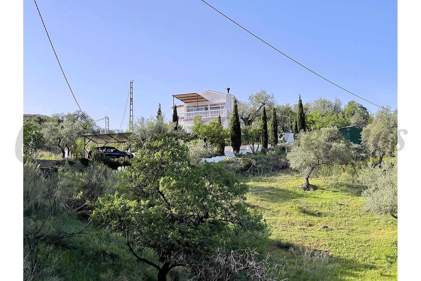 3 Zimmer Villa zu verkaufen in Comares mit Garage - 369.500 € (Ref: 9914055)
