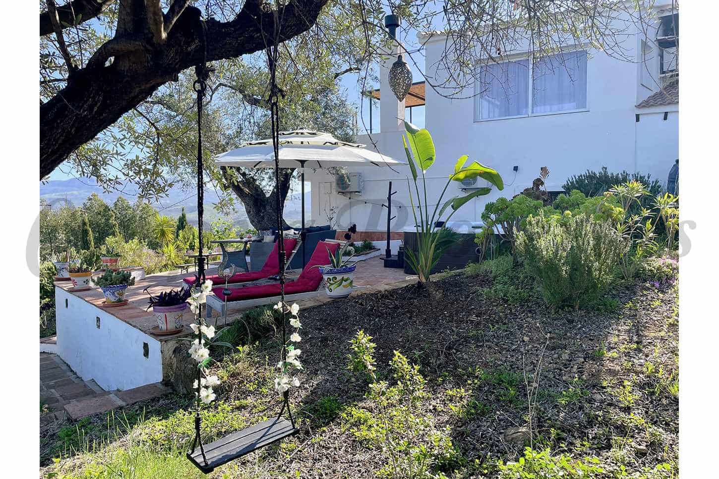 3 Zimmer Villa zu verkaufen in Comares mit Garage - 369.500 € (Ref: 9914055)