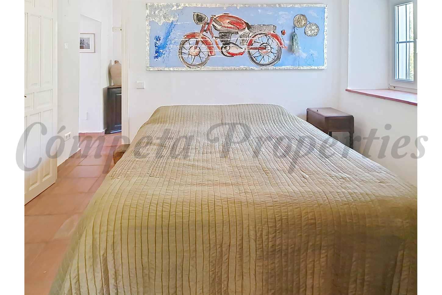 4 chambre Villa/Maison à vendre à Velez-Malaga avec piscine garage - 635 000 € (Ref: 9914909)