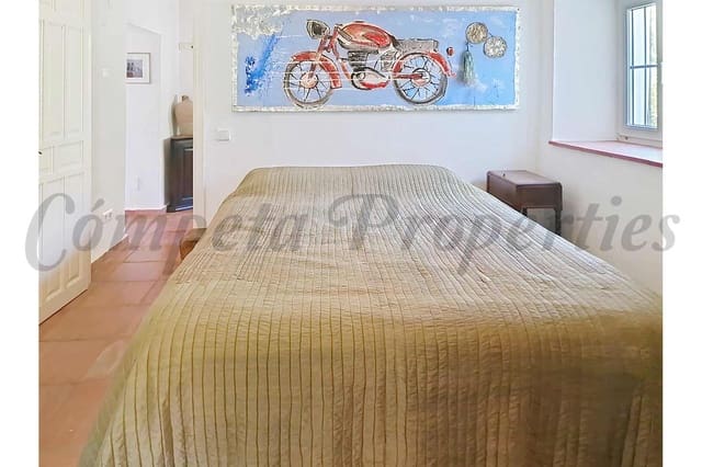 4 chambre Villa/Maison à vendre à Vélez-Málaga avec piscine garage - 635 000 € (Ref: 9914909)