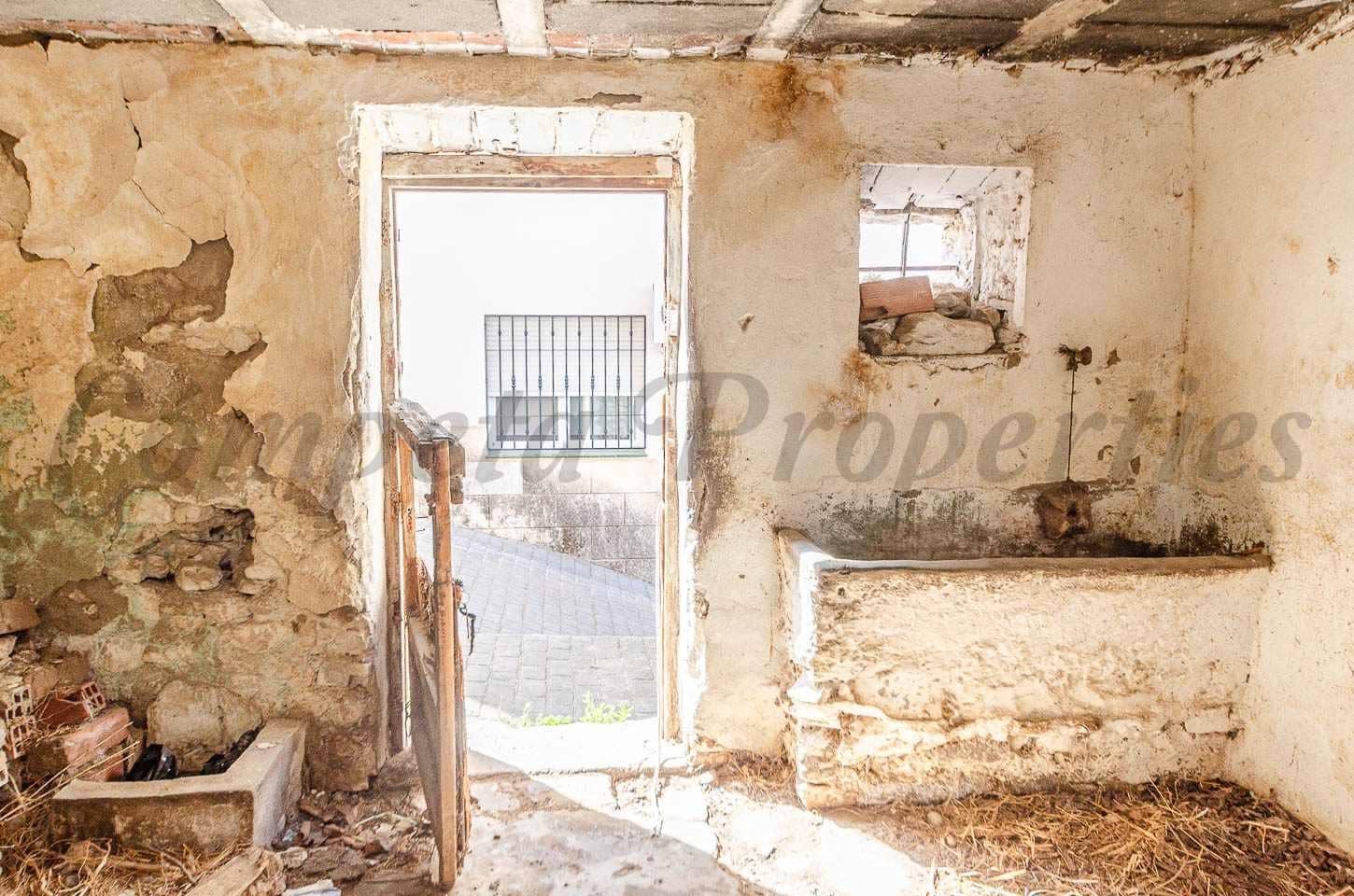 4 sovrum Hus till salu i Competa med garage - 650 000 € (Ref: 9914964)