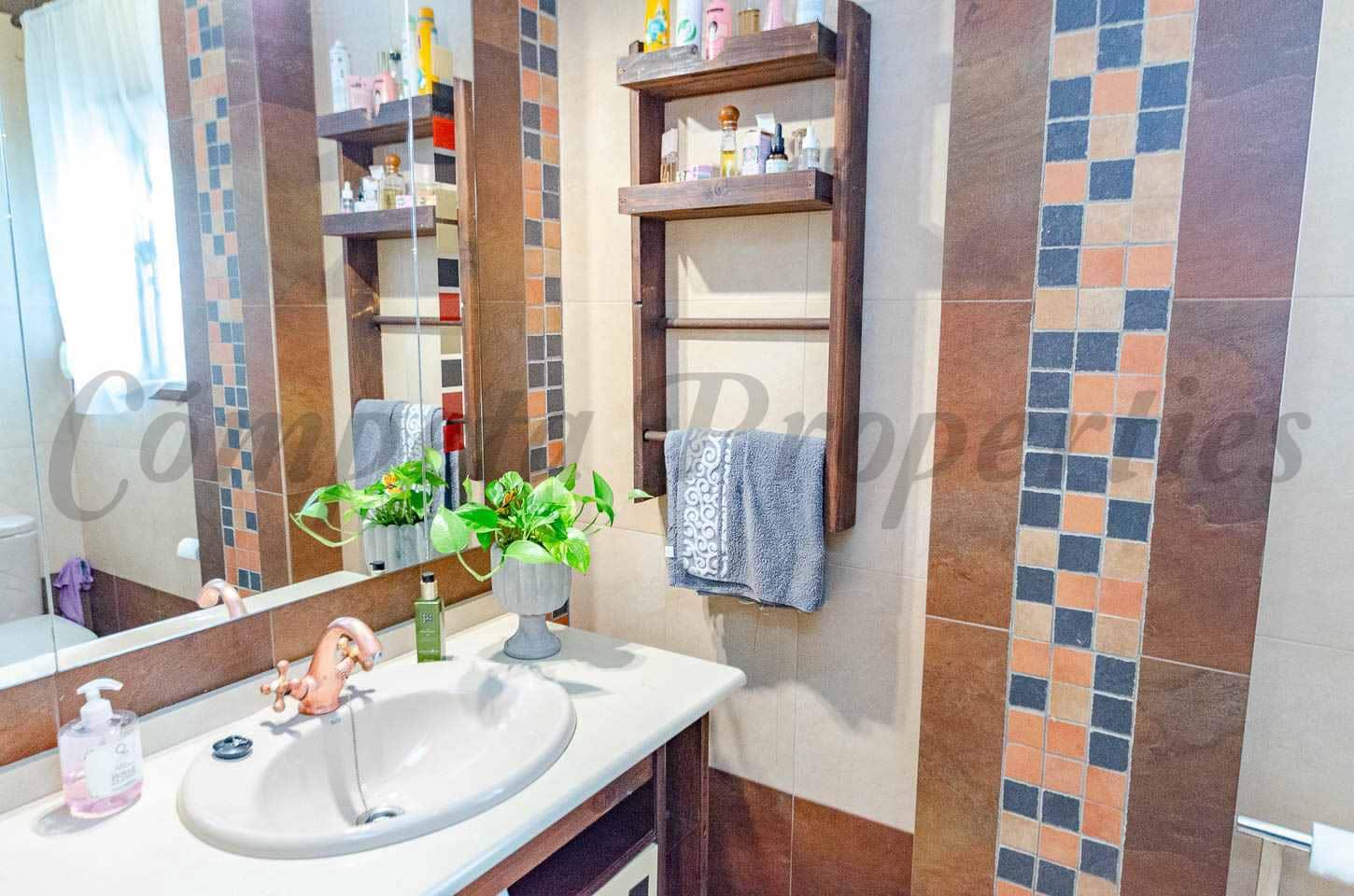 4 soveværelse Lejlighed til salg i Competa - € 270.000 (Ref: 9922878)
