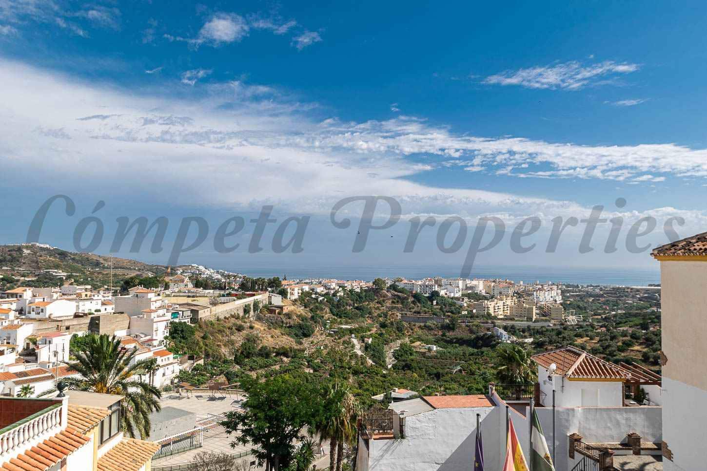3 soverom Hus til salgs i Torrox - € 250 000 (Ref: 9924911)
