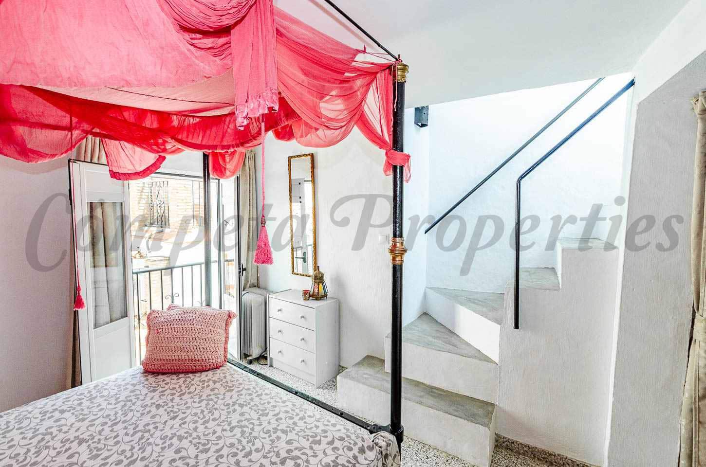 2 soverom Hus til salgs i Competa - € 165 000 (Ref: 9932304)