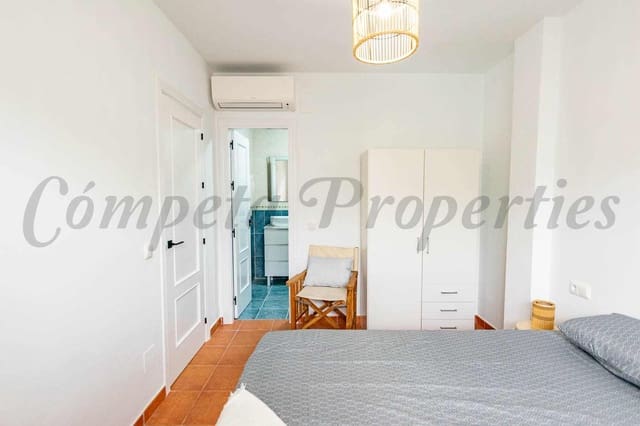 3 sovrum Lägenhet till salu i Cómpeta med pool garage - 265 000 € (Ref: 9937191)