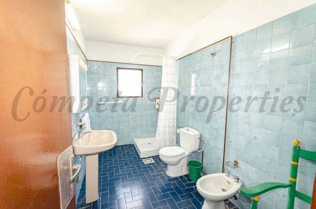 3 soverom Finca/Herregård til salgs i Sedella med garasje - € 355 000 (Ref: 9940834)